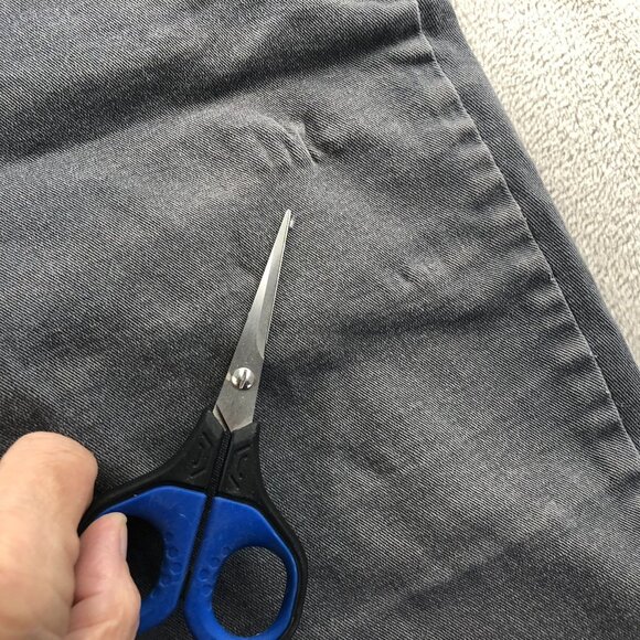 Lee Mens Jeans Size 31x28 Measured Straight Leg Gray Classic Denim Casual Travel - Picture 6 of 16